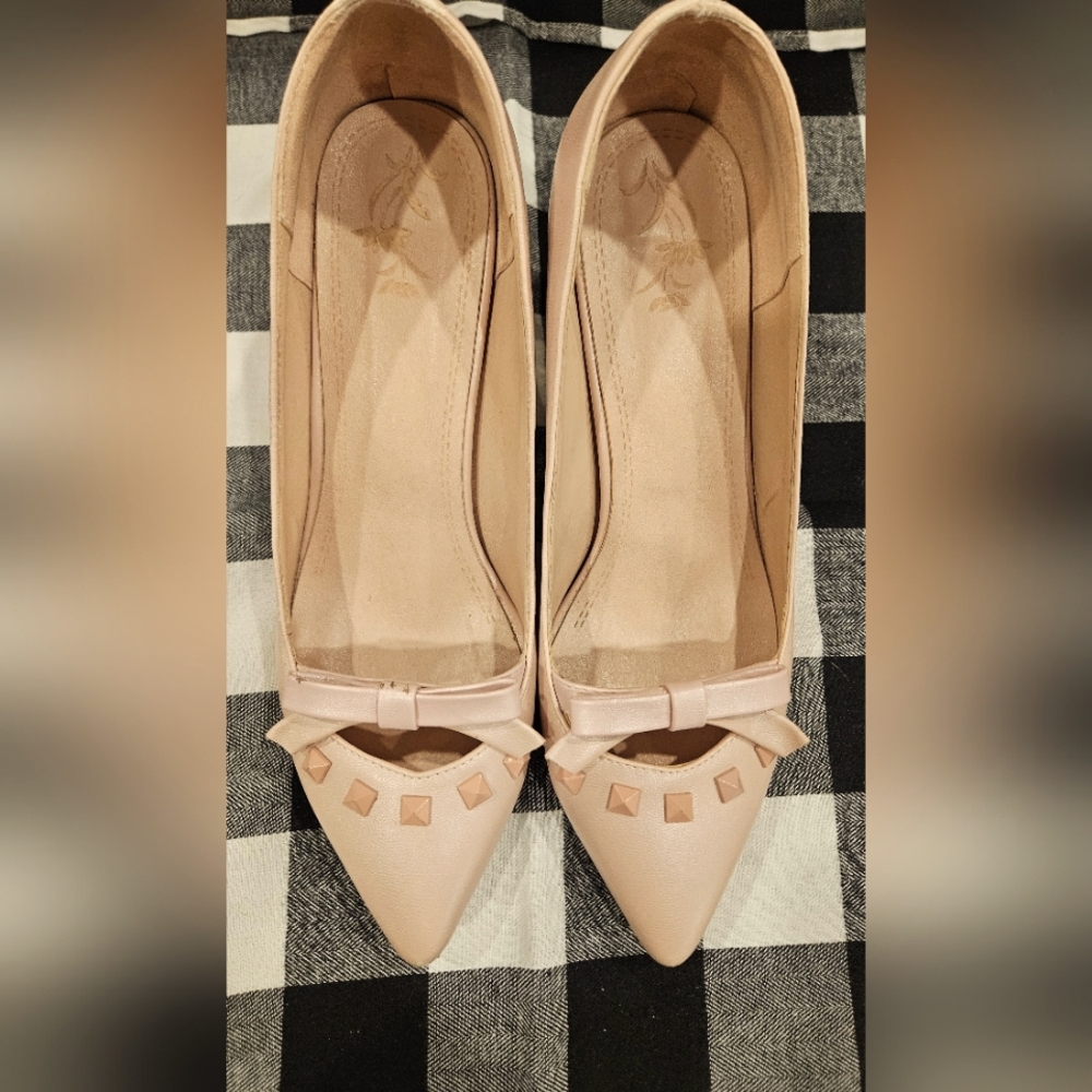 Blush pink heels